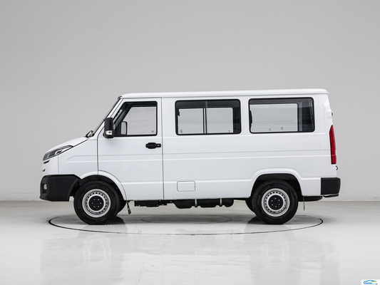 Multi-functional Touch Screen MPV for Iveco Diesel Passenger and Freight Transport