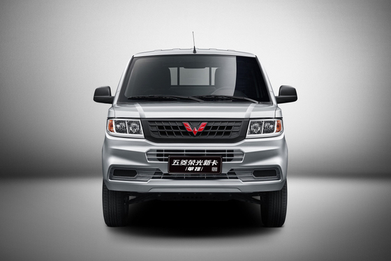 Commercial Wuling GLORY Card EV 2023 Single Row Basic Mini Truck with Ride-On Design