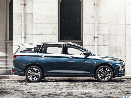 Upgrade Your Fleet with Wuling Kaijie Hybrid Plug-In Hybrid 's Best EV Passenger Car