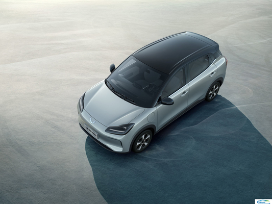 2024 Wuling Bingo Plus 401km Flagship Edition Electric Ride-on Passenger Car