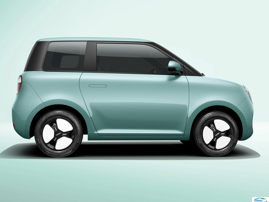 Changan Lumin 2024 205km Pure Electric Mini EV Passenger Car with Advanced Technology
