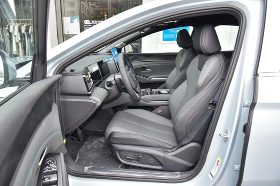 BYD's Qin L Dm-I-2024 Eco-Friendly Dual Powertrain Phev Sedan with 4 Doors Swing Open