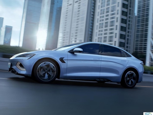 Medium Glory Version Dm-I 121Km Elite Type Sedan with Suspension Steering System by BYD