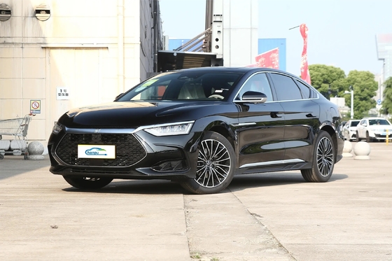 Mid-large Vehicle Byd PHEV Dm-2024 Dm-I Honor Version 121Km Privilege Type Features Sedan