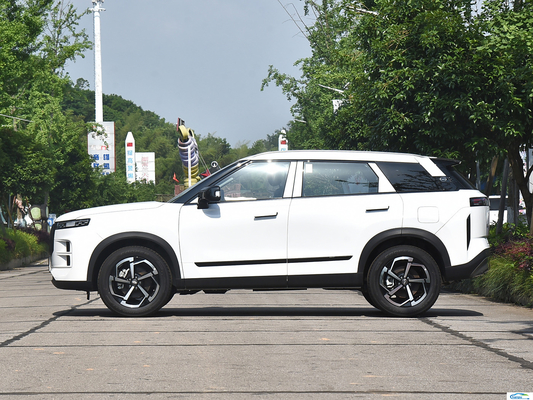 2024 Chery Explore 06 Gasoline SUV Petrol 5 Seat Automatic Gearing Vehicle with Fuel