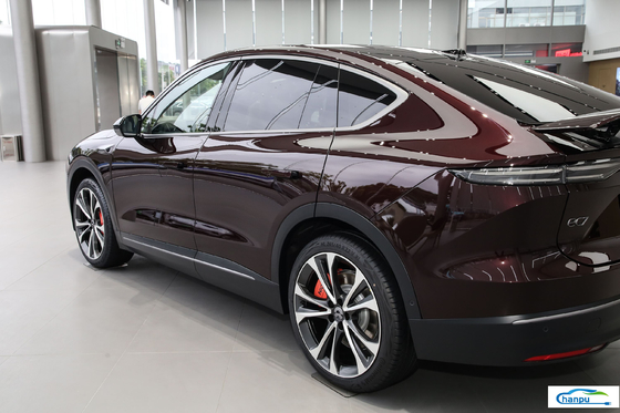 Nio Ec7-2024 100Kwh Passenger Car Suv for 5 Seating Capacity and Swing Door Opening Method