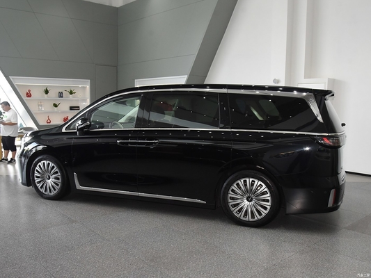 Experience the Best of Both Worlds with 2024 Voyah Dreamers Lantu Luxury 4-Drive SUV