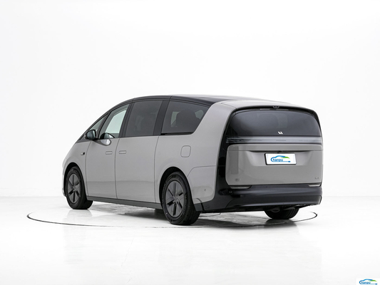MPV Body Structure Direct Mega-2024 Ultra Commercial Vehicle for Lixiangl Energy Vehicles