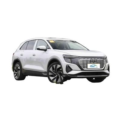 SUV City Ride-On Car Q5 E-Tron-50 E-Tron Quattro Shining Brocade Suit Electric Vehicle