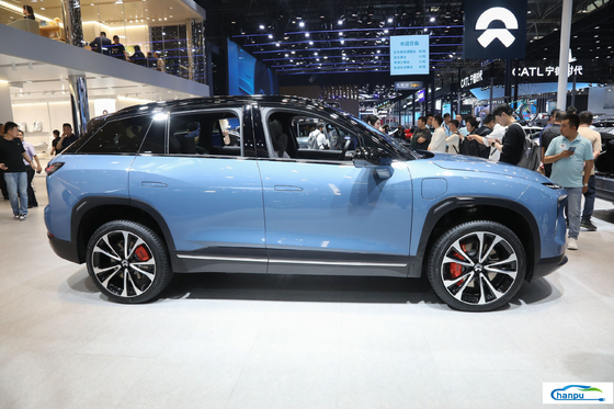 Es7-2024 100Kwh Electric Car for Nio The Perfect Combination of Comfort and Efficiency