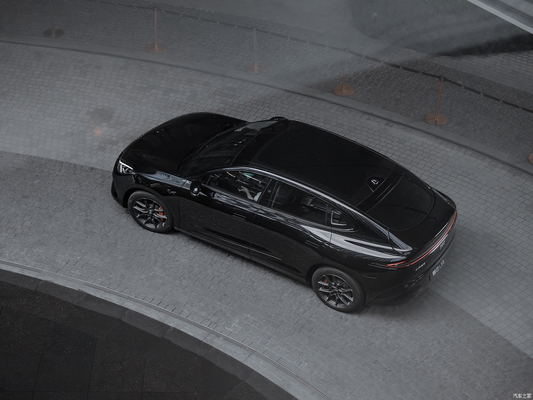 Saic IM LS6 4WD EV SUV The Must-Have B2B Choice for Long Range Needs in 2023-2024