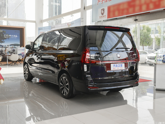 LED Headlights and Automatic Gearbox Dongfeng Fengxing Forthing M7 4-Door 7 Seat MPV
