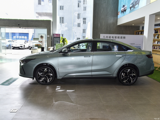 2024 Geely G6 Geometry 410KM 520KM 5-Seat EV Sedan Chinese Energy Electric Vehicle